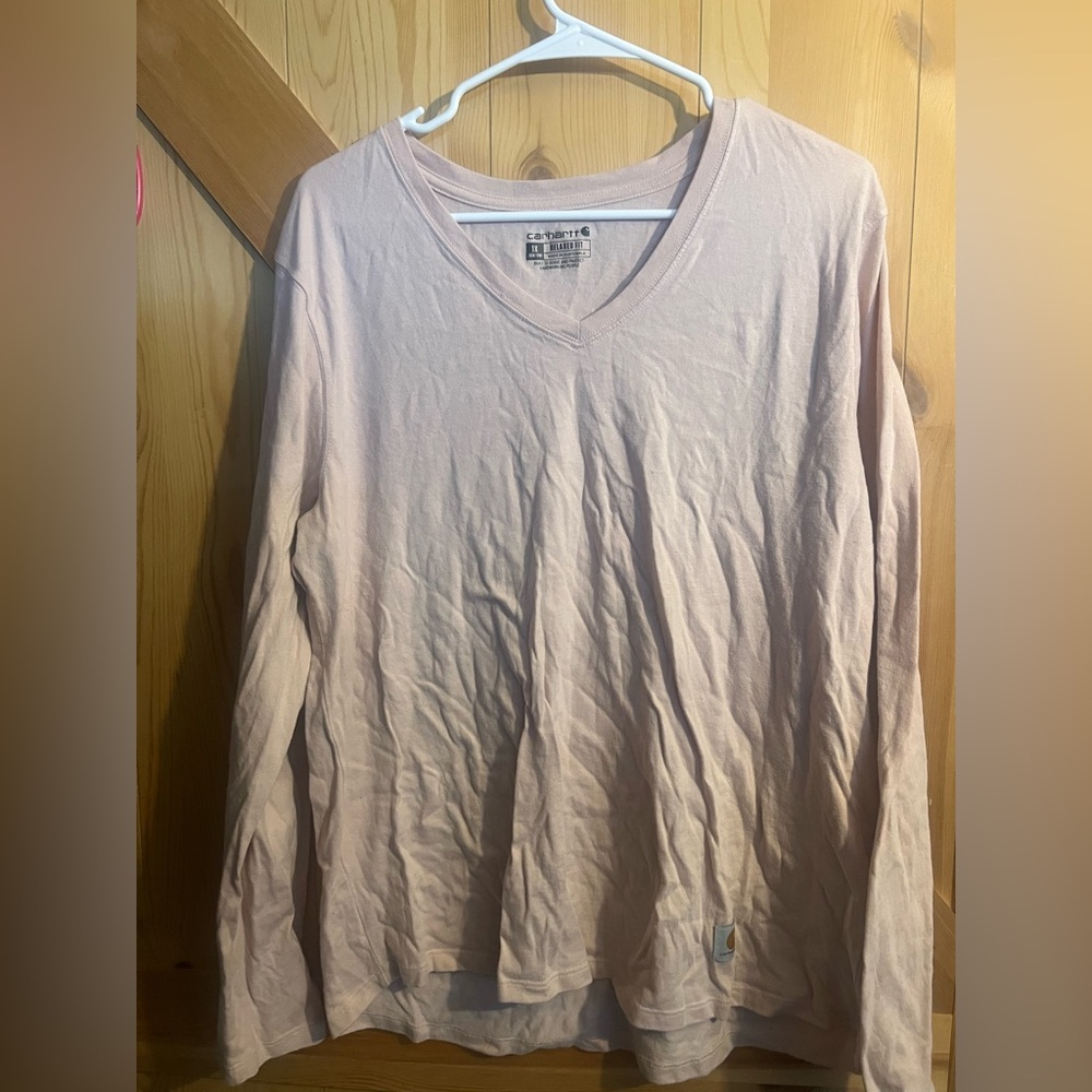 Women’s carhartt top